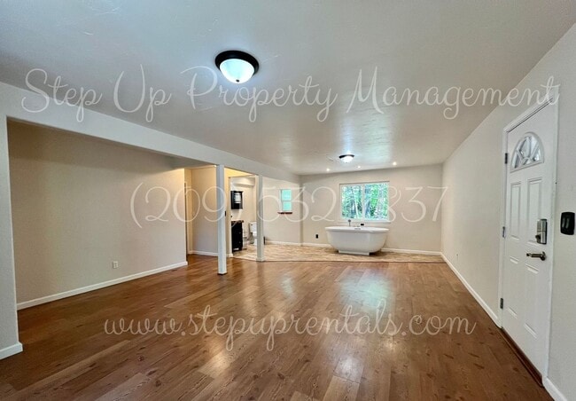 Photo - Rustic Modern 3 Bedroom Sanctuary with Designer Kitchen and Expansive Deck