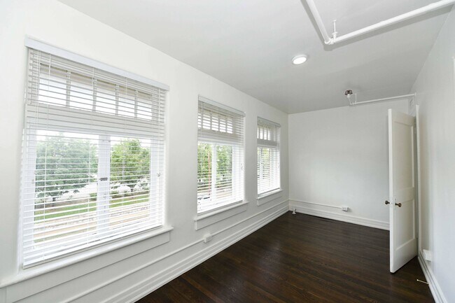 Extra Large Windows