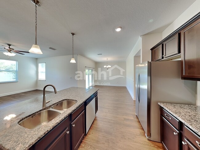 Photo - 347 Pine Terrace Dr