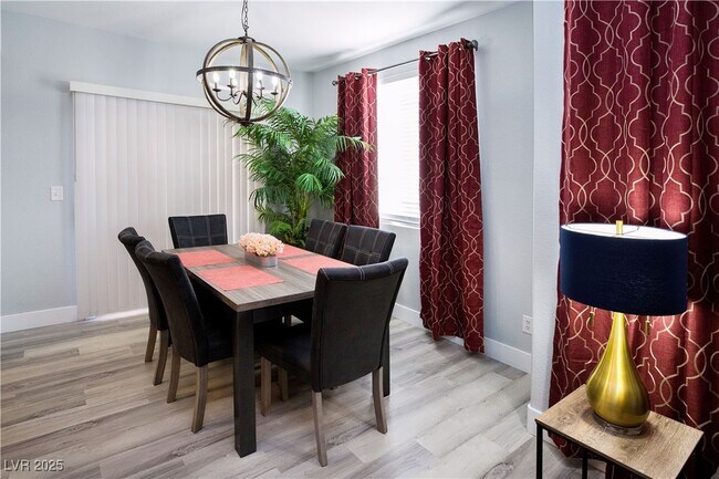 Photo - 7705 Himalayas Ave Unidad 103