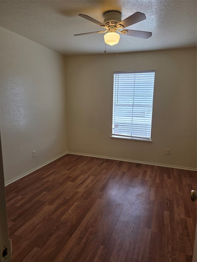 Photo - 11529 S Kirkwood Rd