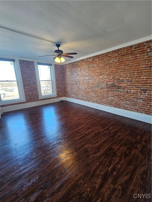 Photo - 266 State St