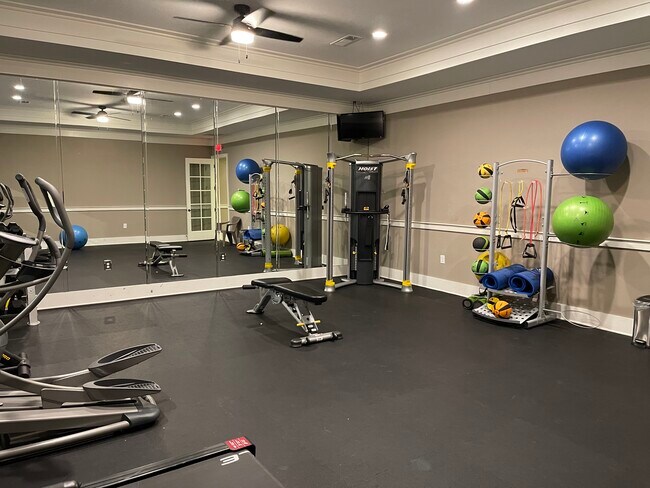 Photo - 5035 Napoli Dr