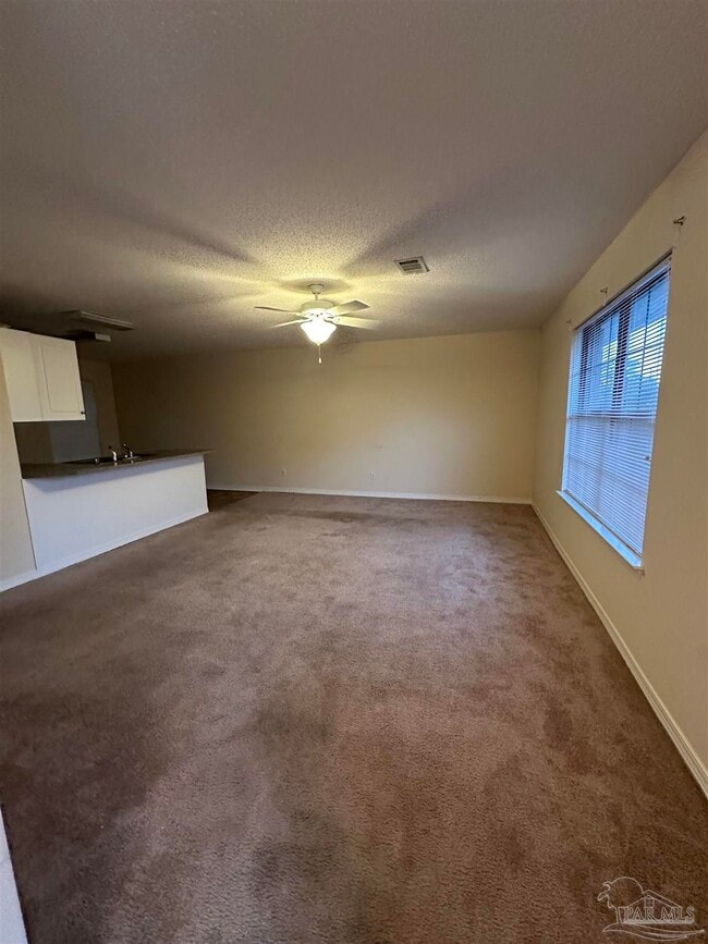 Photo - 9916 Guidy Ln