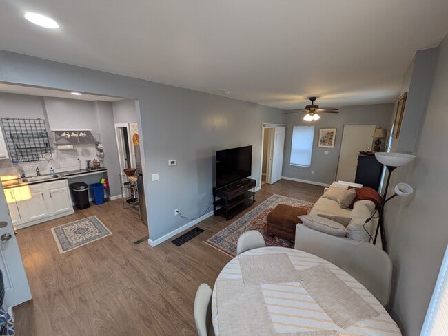 Building Photo - 2622 W 25th Ave Rental
