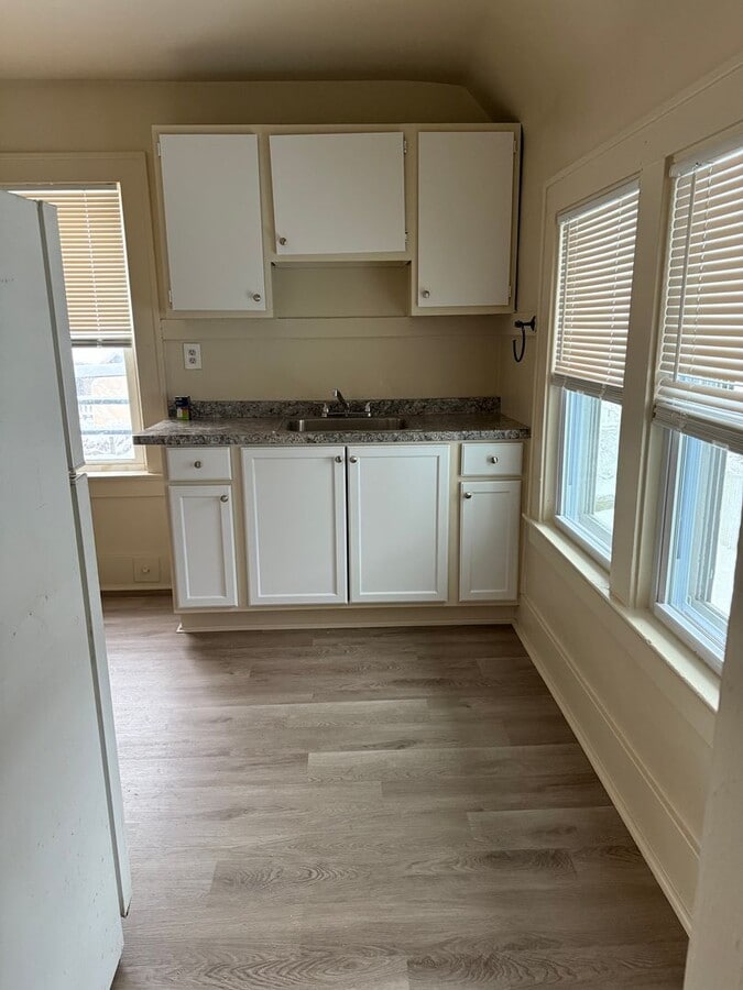 Photo - Avenue B Unit Upper