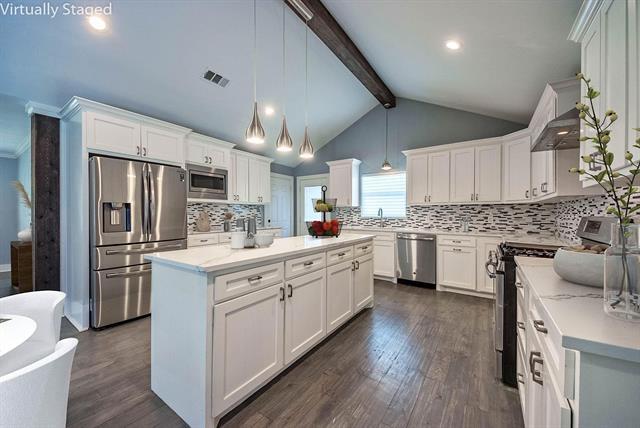 Photo - 11224 Jamestown Rd