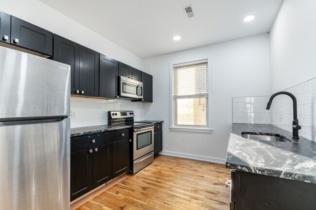 Building Photo - Temple Apartments