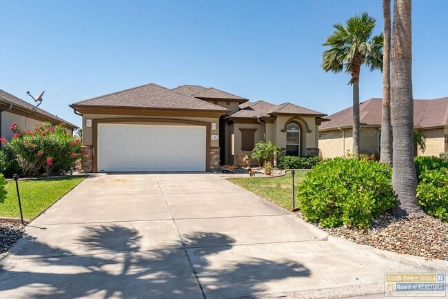 Photo - 10 Valdarama Dr Townhome