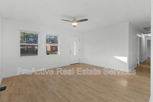 Photo - 905 Tifton St