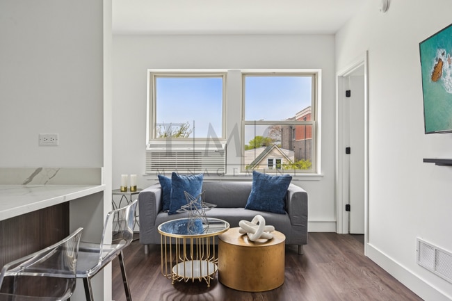 Building Photo - Modern & Brand New 1-Bedroom in Andersonvi... Unit 1553 - 304