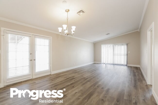 Photo - 7700 Blackbird Ave