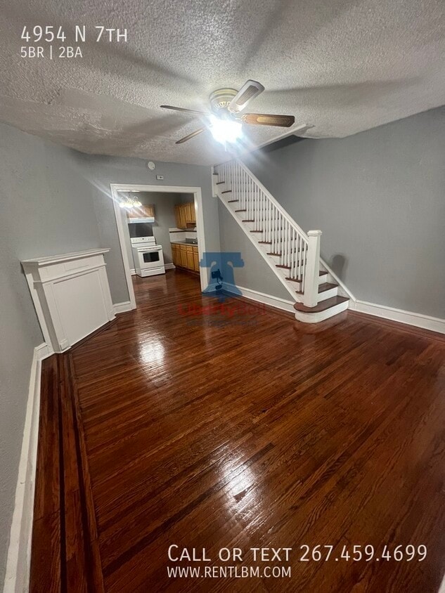 4954 N 7th- - 4954 N 7th-