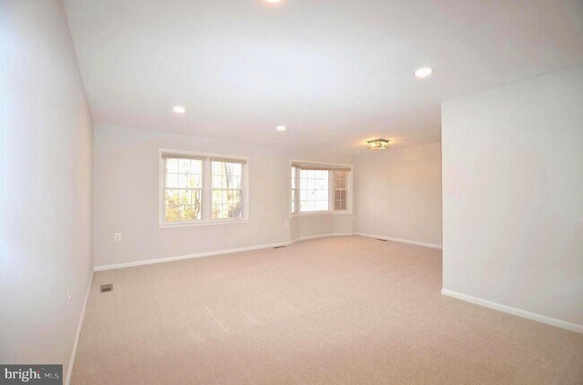 Photo - 12318 Cinnamon St