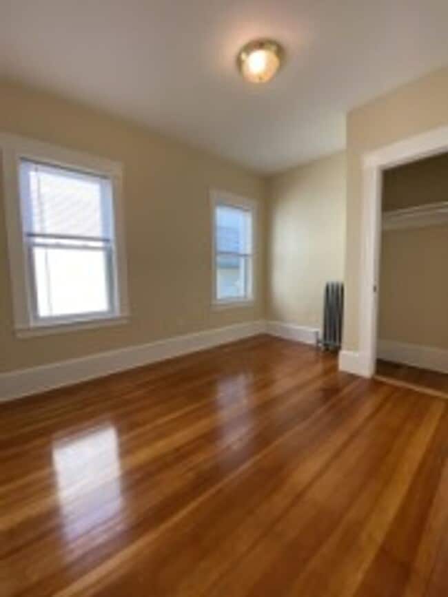 Photo - Fully Renovated 4 Bed/2 Bath in Brookline – Heat & Hot Water Included | Ideal for Graduate Studen...
