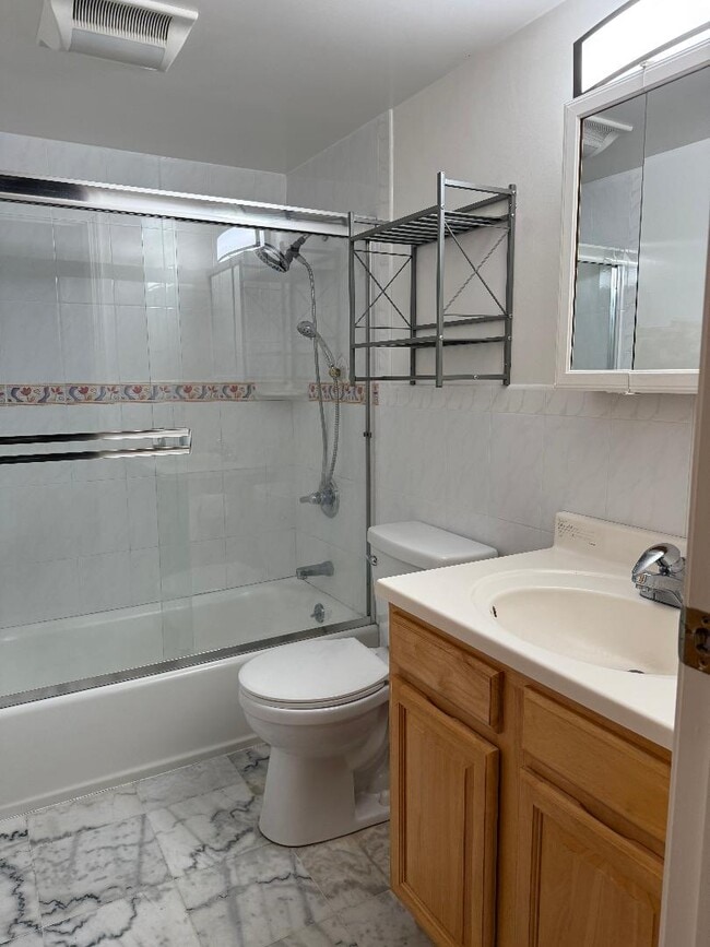 Photo - 39 Lakewood Ave