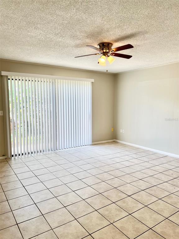 6065 Village Cir S Unidad 6065