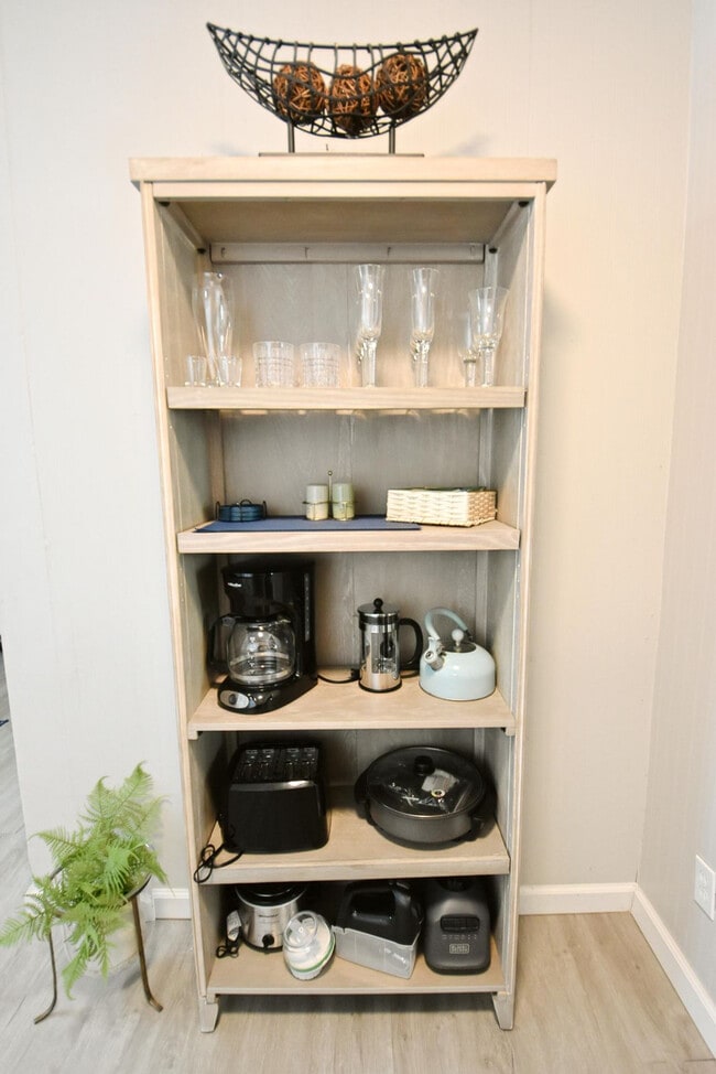 Photo - 815 N Twyckenham Dr Unit ID1037675P