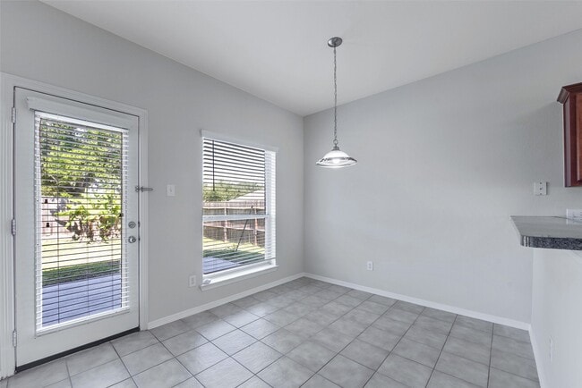 Photo - 131 Sunset Falls Dr