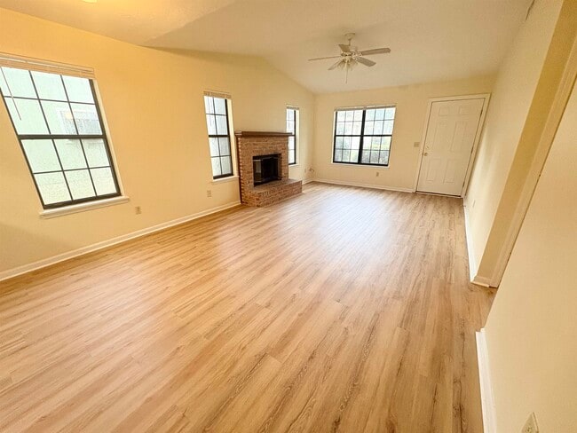 3417 Sedona Loop