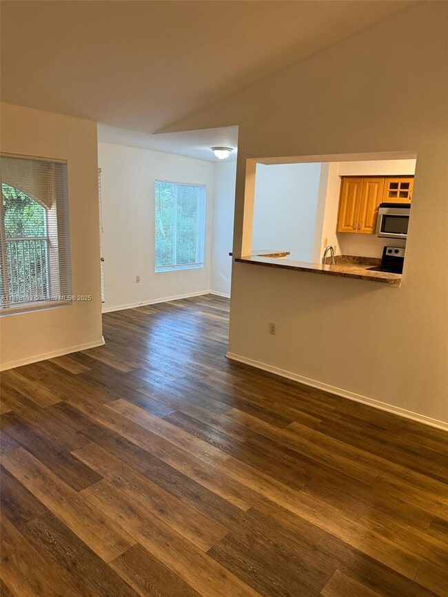 Photo - 2622 NW 33rd St Condo Unit 2014