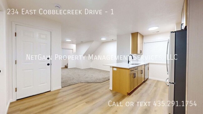 Photo - 234 E Cobblecreek Dr Unit 1