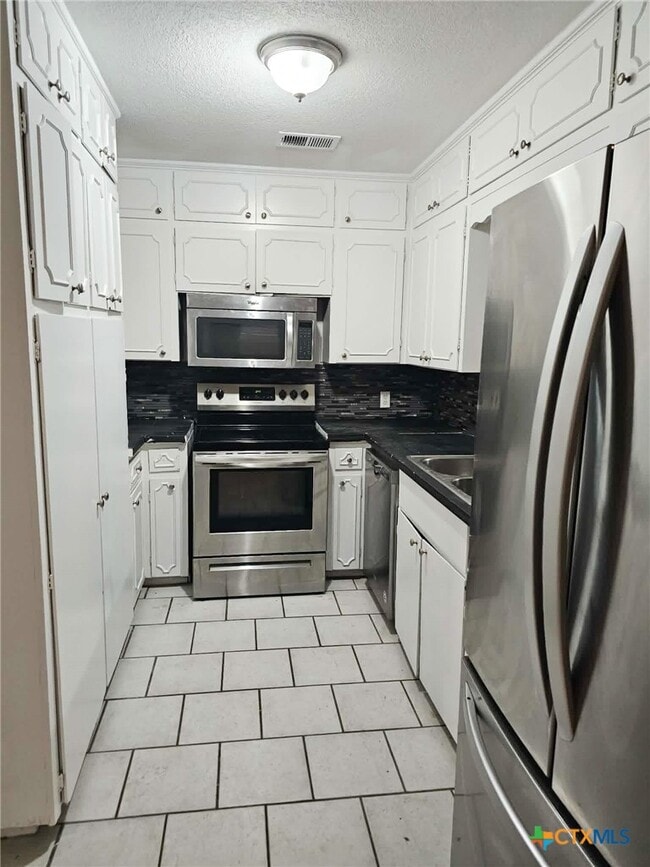 Photo - 2506 Bluejay Dr