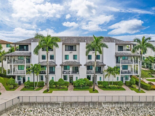 Photo - 4703 NW 84th Ct