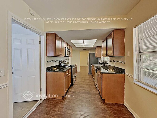 Photo - 510 Julie Ln