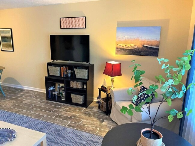 Photo - 714 Rosedale St