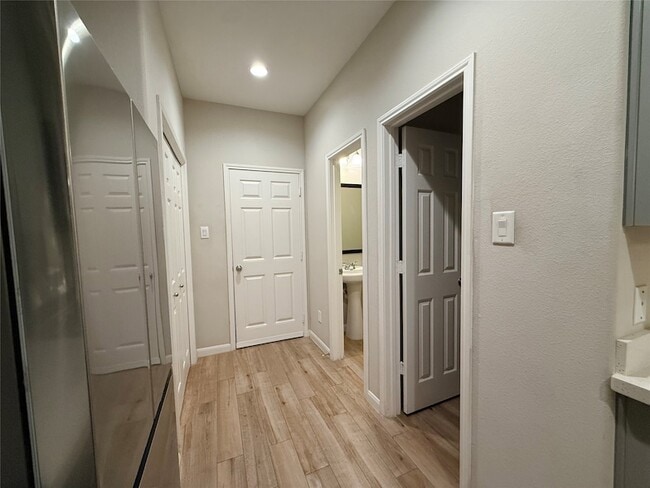 Photo - 17142 Wilthorne Colony Ct