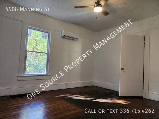 Photo - 4908 Manning St