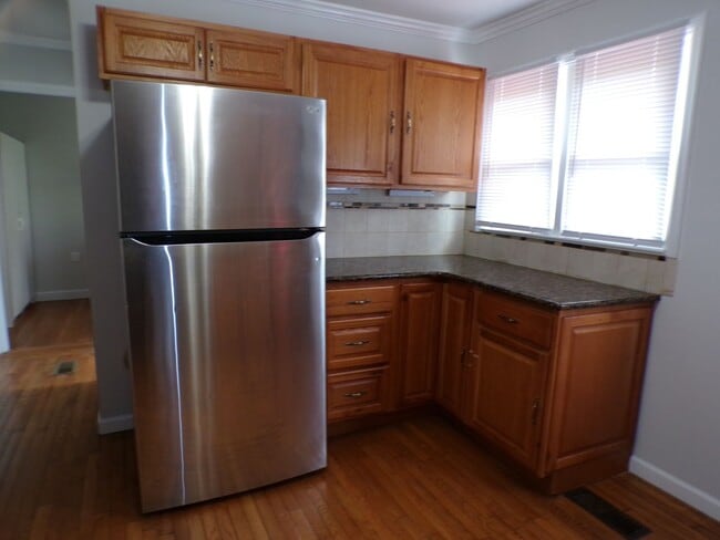 Photo - 3 BDRM, 2 BA Rambler w/ Basement - Great l...
