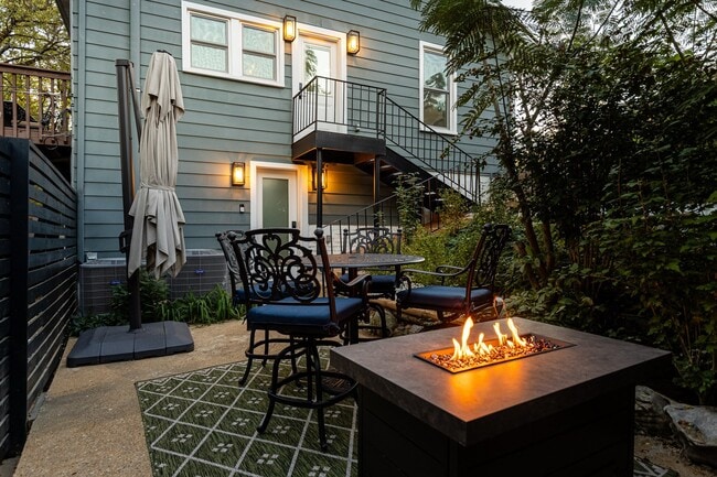 1248 Highland Dr
