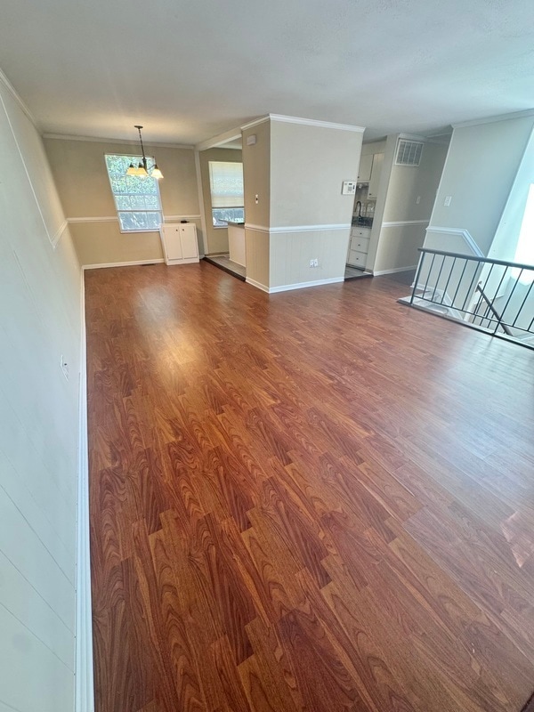 Photo - 4020 Laurelwood Rd