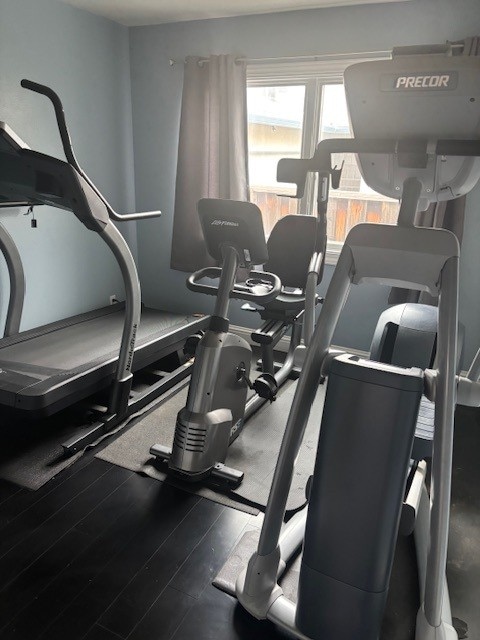 Photo - 3845 Madeira Way