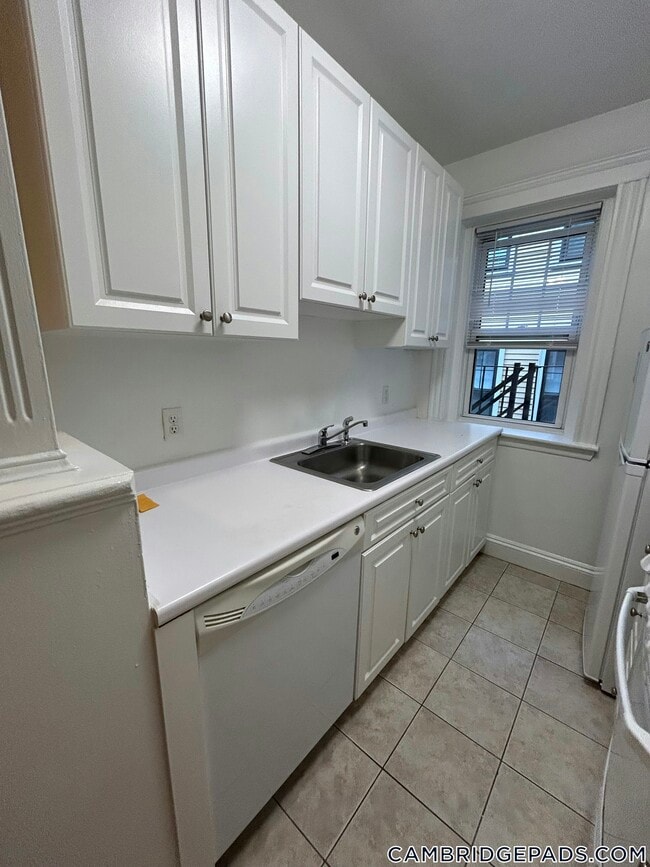 Photo - 21 Wendell St Apartment Unit 7