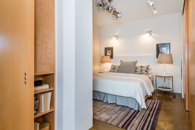 Bedroom-1 - 2 Mint Plz Unit #404