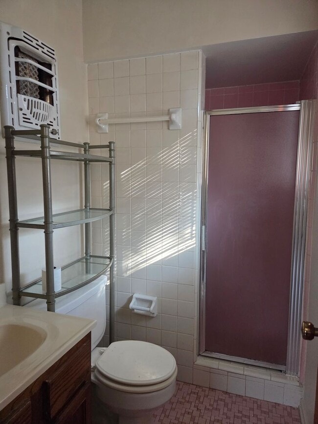 Photo - 3 bedroom, 2 bathroom home in the heart of Monroe