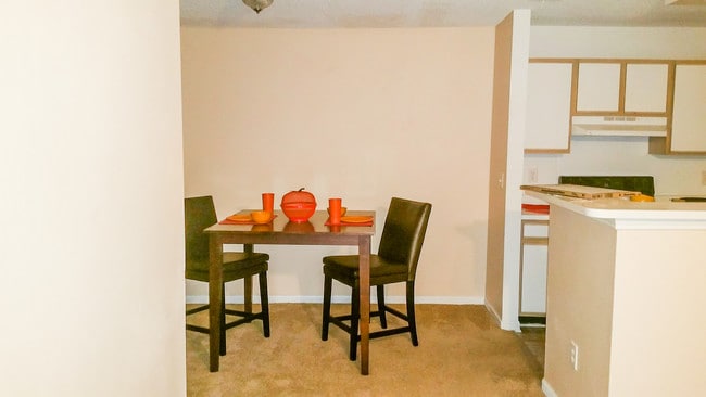 Photo - Ashton Place Apartments