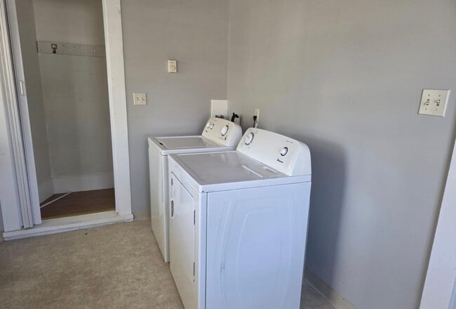 Photo - 409 Butler St Unit #2