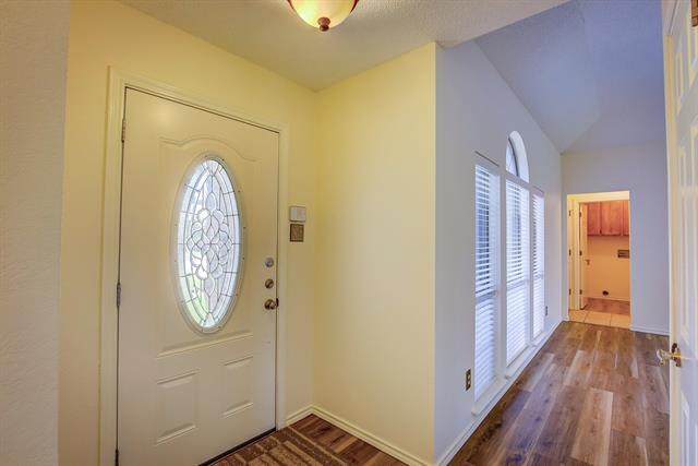 Photo - 7909 Tree Leaf Ln