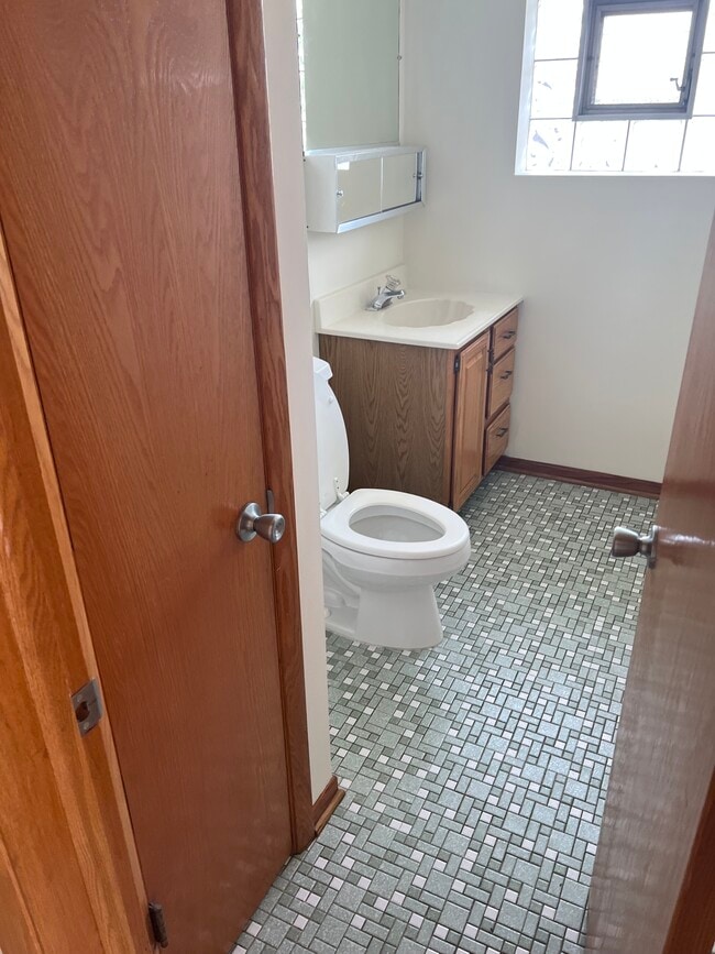 Photo - 2725 N 75th Ave Unit 2nd floor