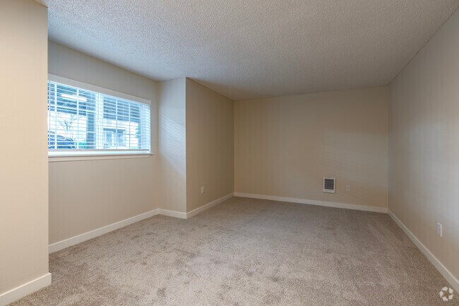 1BR, 1BA - 742SF Bedroom