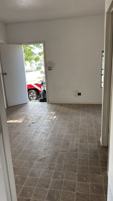 Photo - 201-203-203 E Washington Ave Apartment Unit 201-B