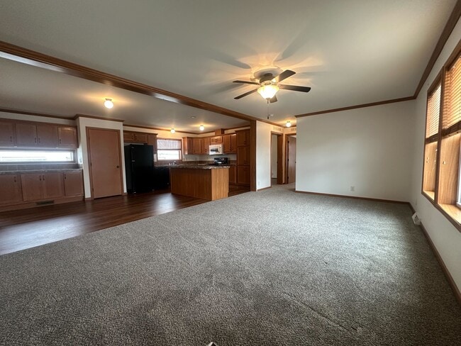 Photo - 2130 Four Seasons Dr