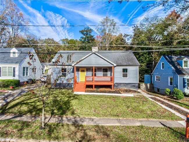 Photo - 1683 Kenmore St SW