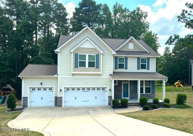 Building Photo - 540 Ave of the Carolinas