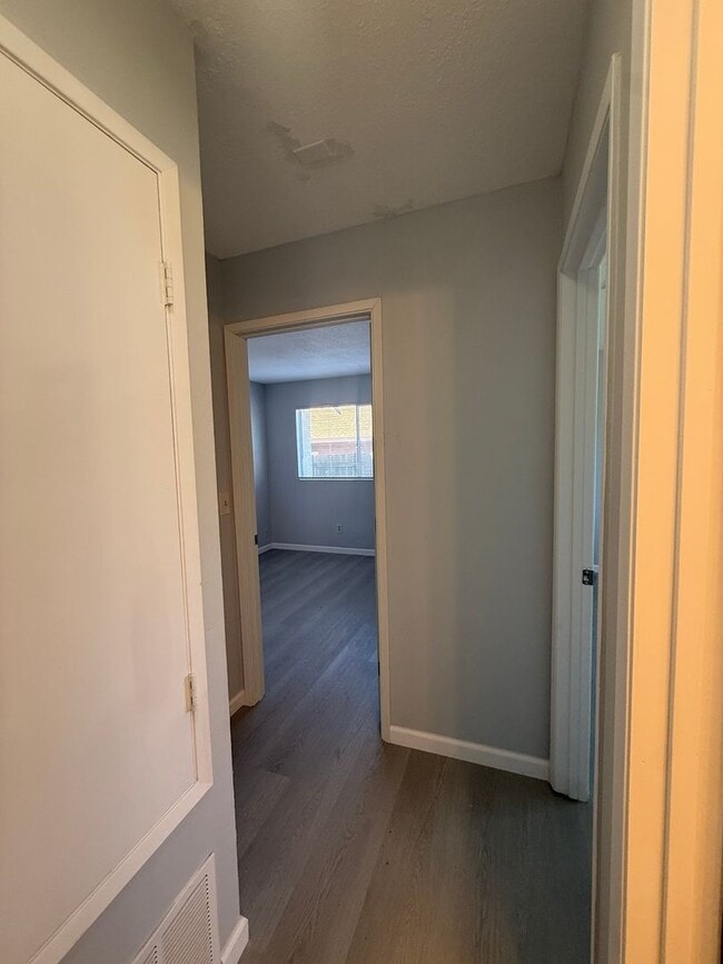 Photo - 2 bedroom / 1 bath