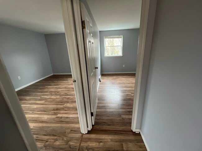 Photo - 4714 Saint Denis Dr Unit B